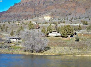 38881 N Twickenham Rd, Mitchell, OR 97750