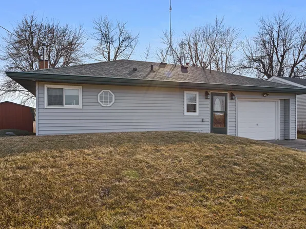 17087 Dickenson Ln, Waterville, MN 56096