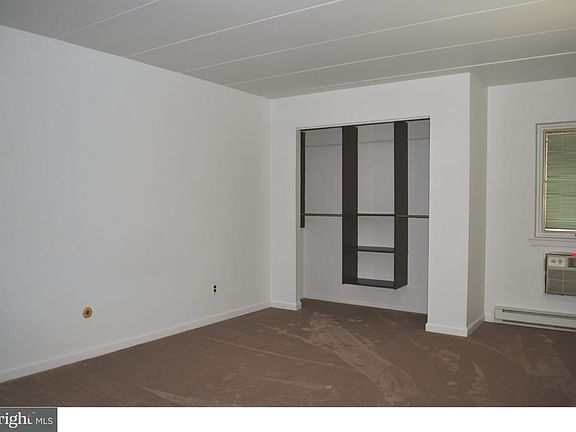 5th image of 100 Campbell Cir #D-25