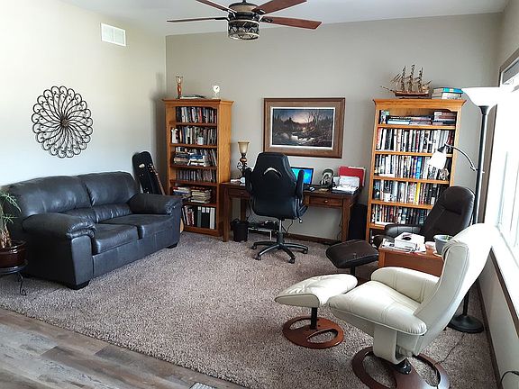 3rd image of 242 9th Avenue Ct NW