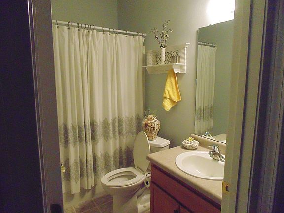 4th image of 2717 Cottage Rose Ln
