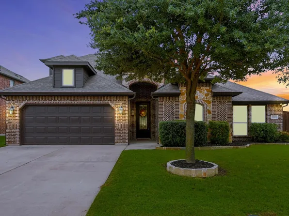 1105 Safrano St, Midlothian, TX 76065