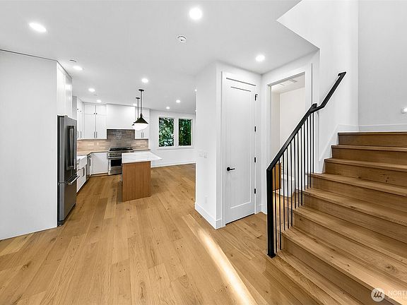 2nd image of 7319 128th Avenue NE