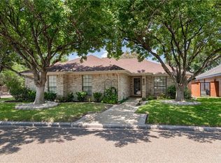 2021 Forrest Dr, Edinburg, TX 78539