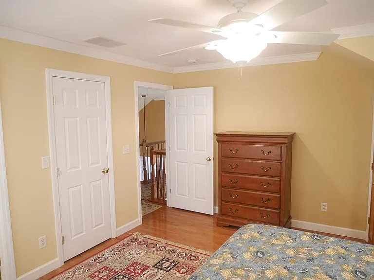 36 Harborview Rd — Photo 25