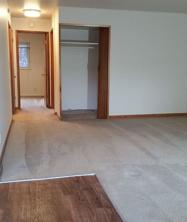 1st image of 3200 NE 140th St APT 6