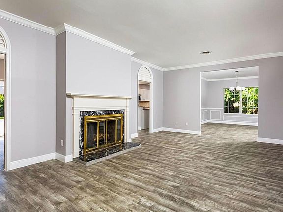 5th image of 1112 Olde Galleon Ln