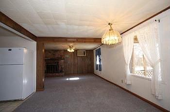 4th image of 97 Dollar Ln