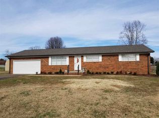 2560 Burning Tree Dr NW, Cleveland, TN 37312