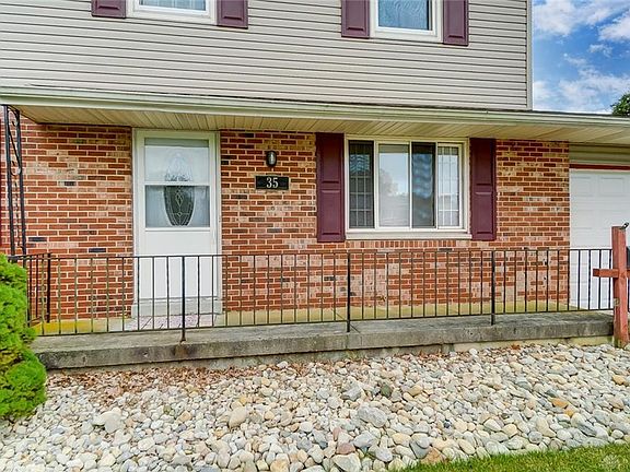 4th image of 35 Donna Jane Ct