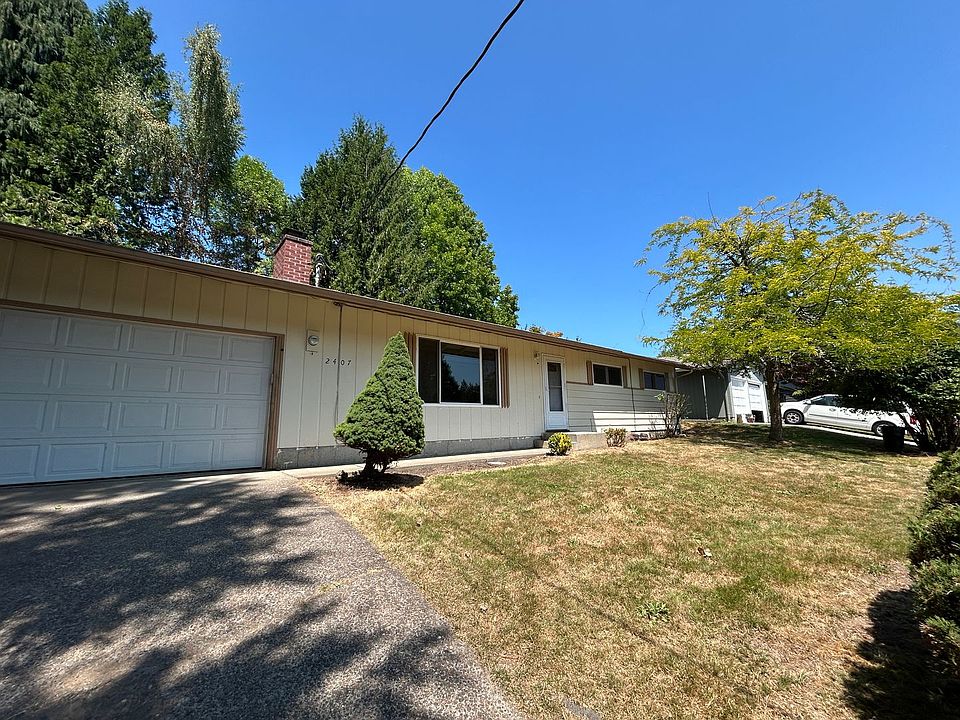 1st image of 2407 Burcham St
