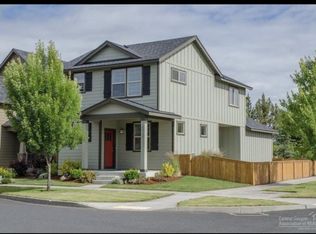 20548 NE Avro Pl, Bend, OR 97701