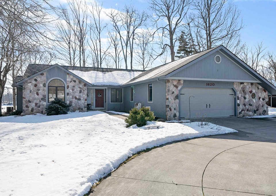 1st image of 1620 E Wildwood Dr