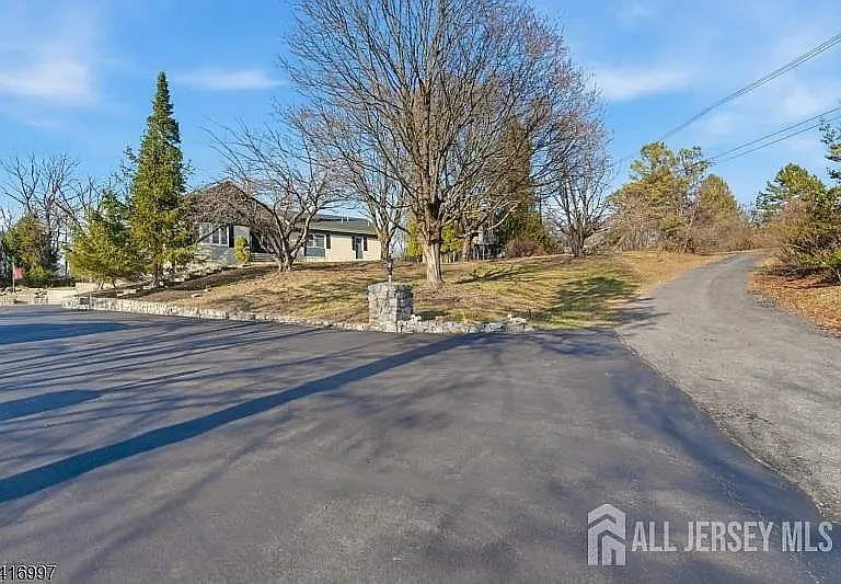 5 Rossi Dr — Photo 34