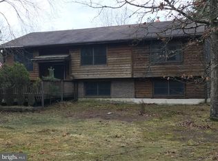 28 Panama Rd, Chatsworth, NJ 08019