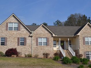 704 Clover Leaf Ct, Locust Grove, GA 30248