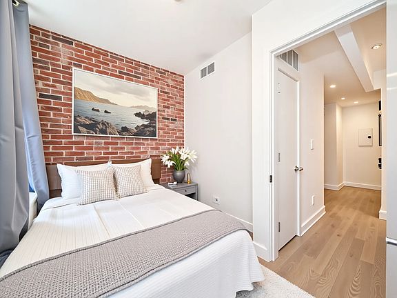 2nd image of 99 Allen St APT 12