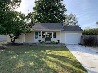 561 N Ash Ave, Valley Center, KS 67147