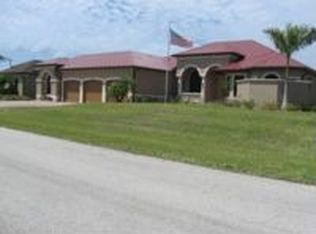 2321 Viscaya Pkwy, Cape Coral, FL 33990