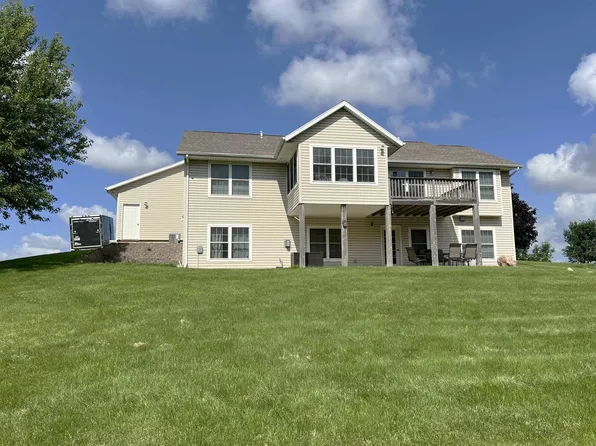 1712 368th Ave, Estherville, IA 51334