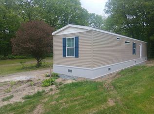 11 Cogswell Way, Enfield, NH 03748