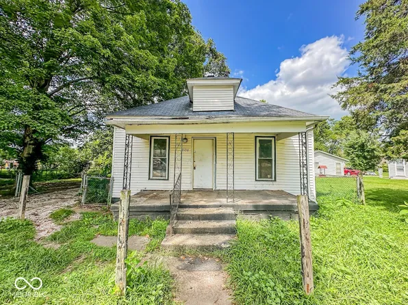 2130 Plum St, Terre Haute, IN 47804