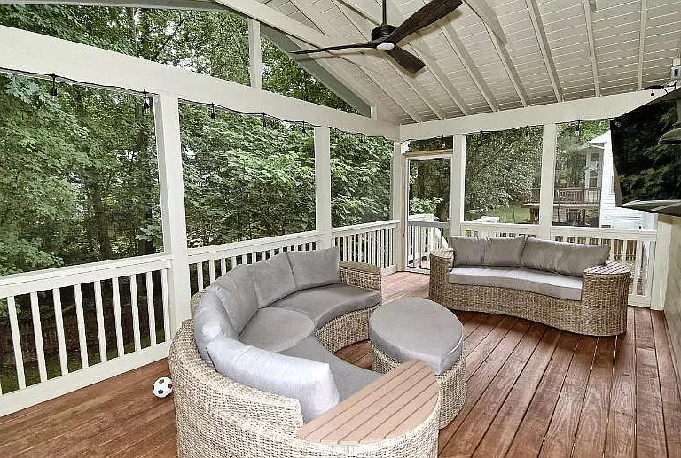305 Caraway Ln — Photo 28