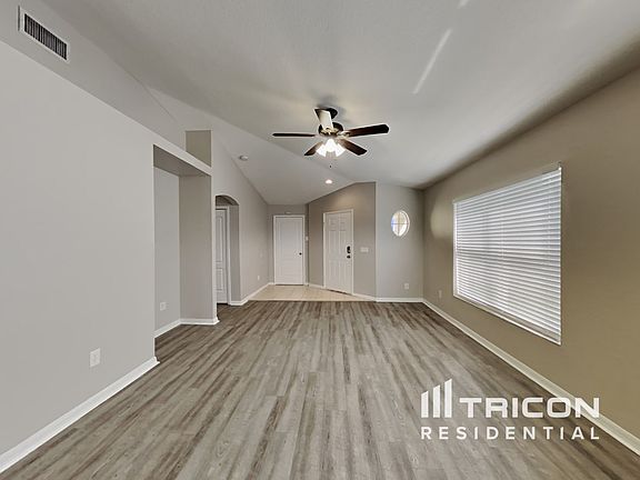2nd image of 10454 Blackmore Dr