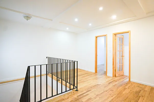 Rented by City Connections Realty | media 57