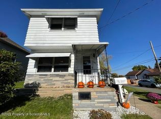 1201 Bennett St, Old Forge, PA 18518