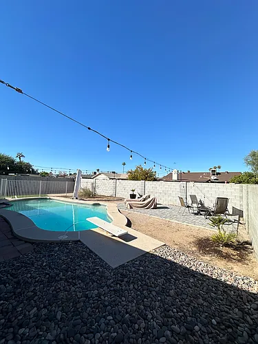 820 W Oxford Dr Photo 1