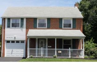 743 Hilltop Rd, Springfield, PA 19064