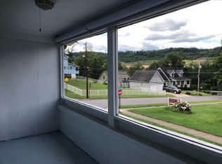 667 1/2 Madigan Ave #2, Morgantown, WV 26501