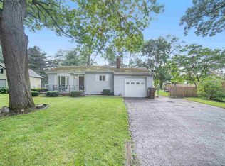 878 Bryant Ave, Jackson, MI