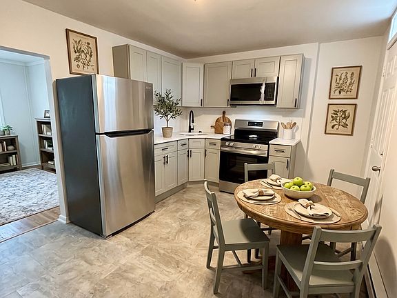 2nd image of 3411 Frankford Ave Floor 1