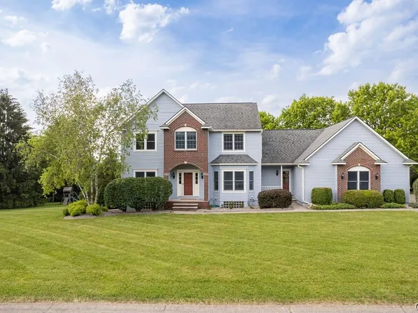 7204 Mint Wood Ln, Fayetteville, NY 13066