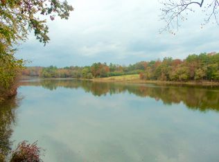 769 Lake Deerfield Rd, Hull, GA 30646