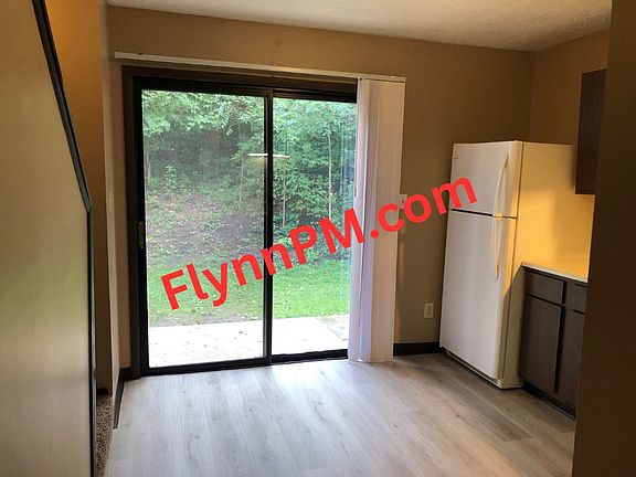 5th image of 616 Sand Hill Rd #12