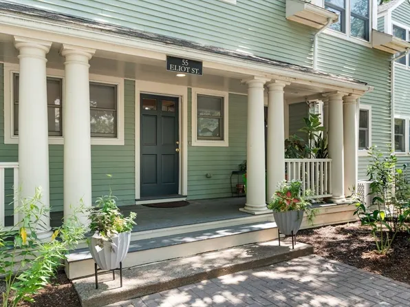 55 Eliot St APT 43, Jamaica Plain, MA 02130