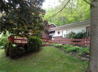 2136 Mud Run Rd SE, New Philadelphia, OH 44663