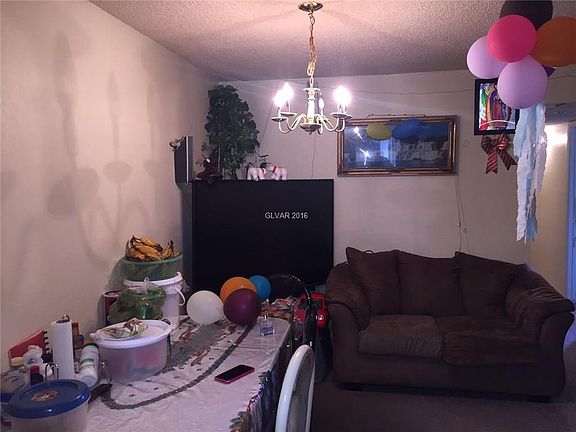3rd image of 528 Wardelle St Unit B