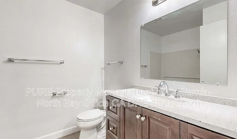 1450 E Cotati Ave #20 — Photo 15