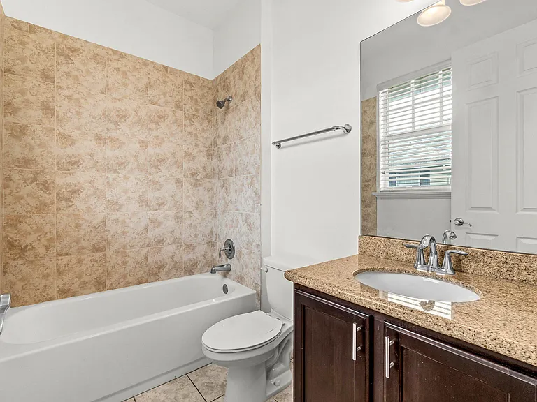 109 E Coda Cir — Photo 27