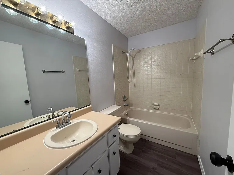 3872 Mariners Dr — Photo 16
