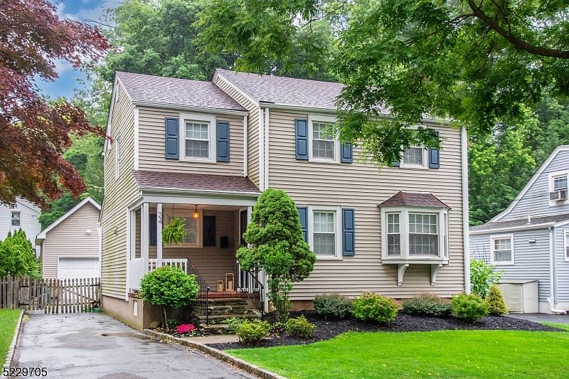 24 Mitchell Ave, Roseland, NJ 07068 Zillow