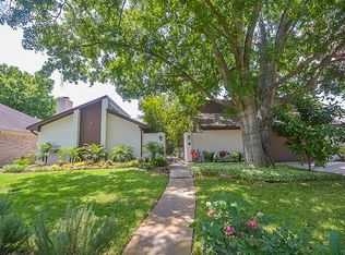 3023 Durban Dr, Houston, TX 77043