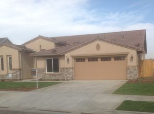 3122 W Oriole Ave, Visalia, CA