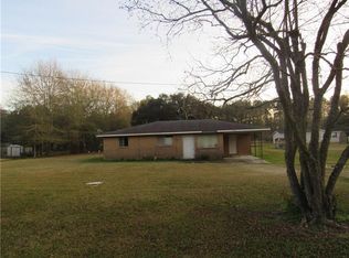 13084 New Genessee Rd, Tickfaw, LA 70466