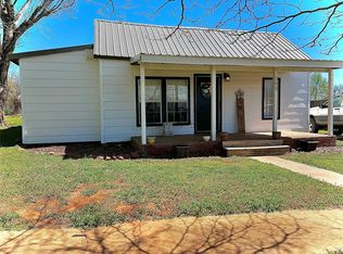 205 N Otoe St, Carney, OK 74832