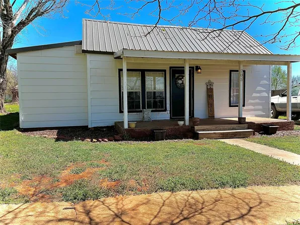 205 N Otoe St, Carney, OK 74832